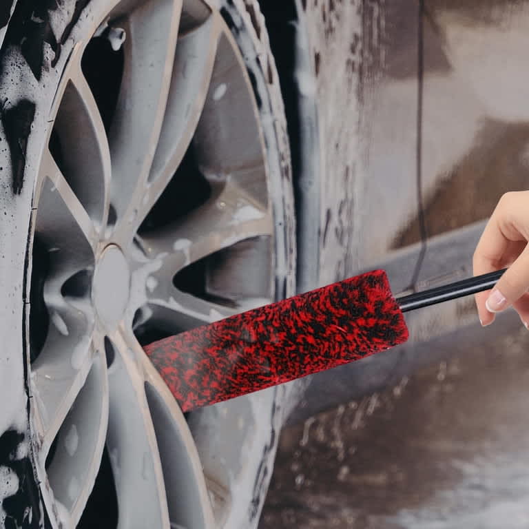 Brosse jantes manche long pour detailing