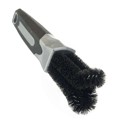 Brosse de nettoyage pour ecrous de roue